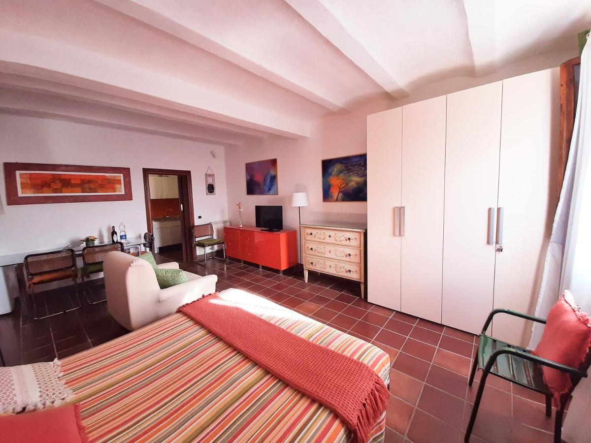 The Best View San Gimignano Apartments ภายนอก รูปภาพ